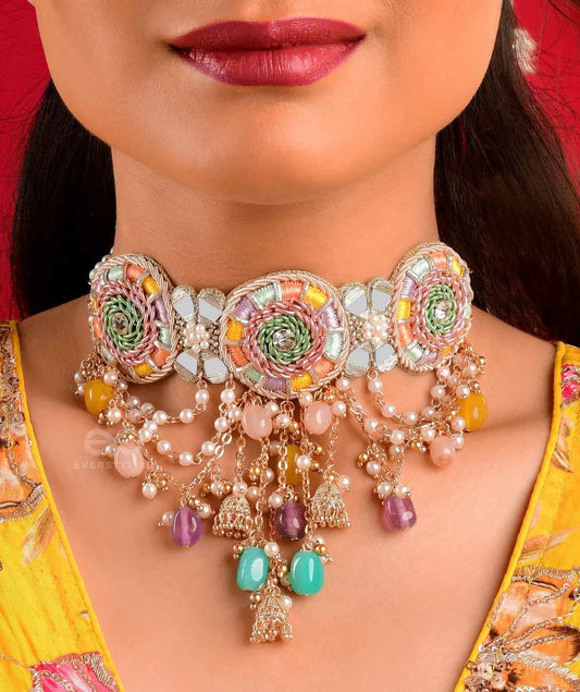 RANGVATI - FULL OF COLORS - EXQUISITE MULTI-HUED CHOKER WITH PEARL AND CRYSTAL EMBELLISHMENTS Home Jewellery